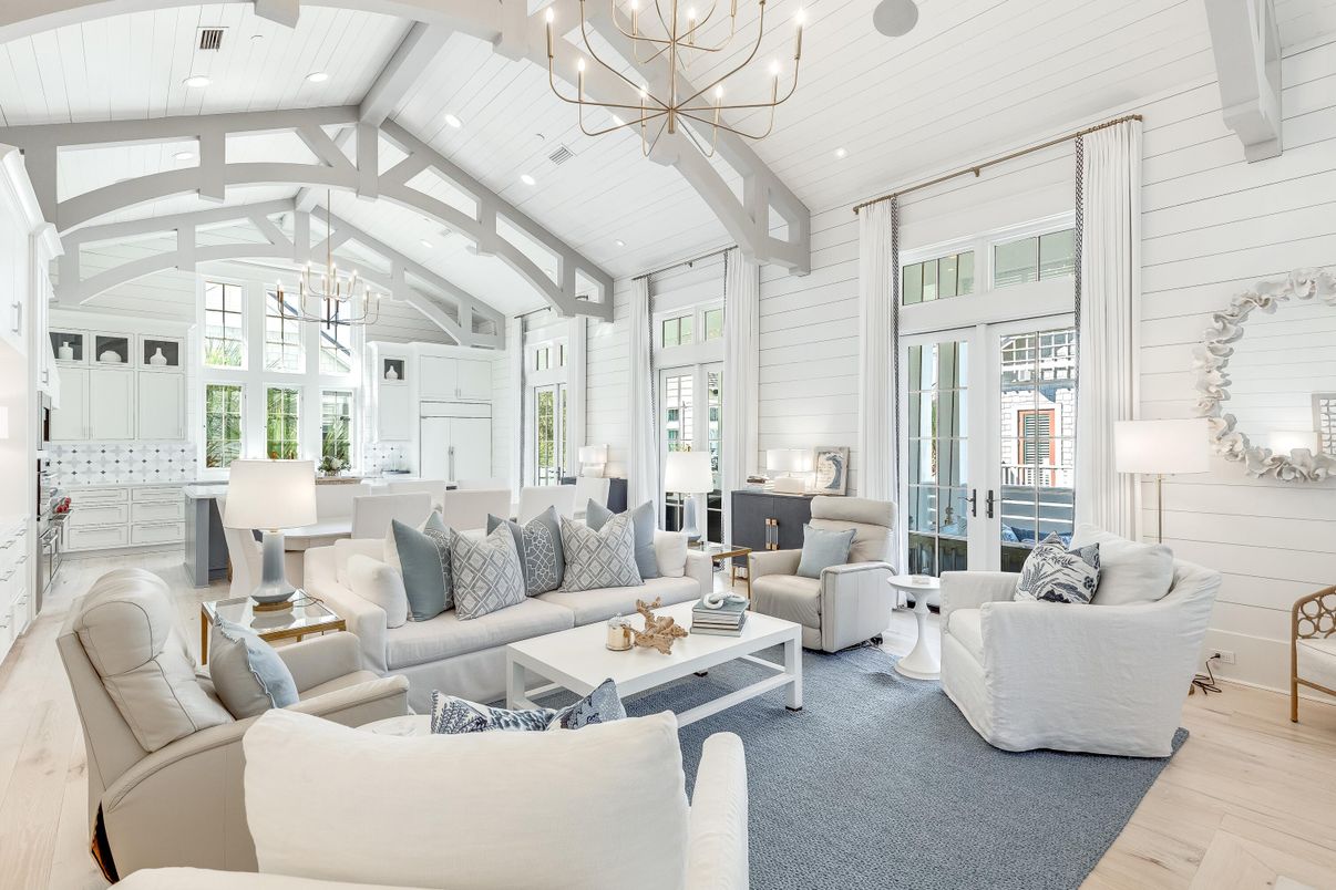 Chandelier, Interior, Living room, Recessed Lighting, Wood Texture Flooring
