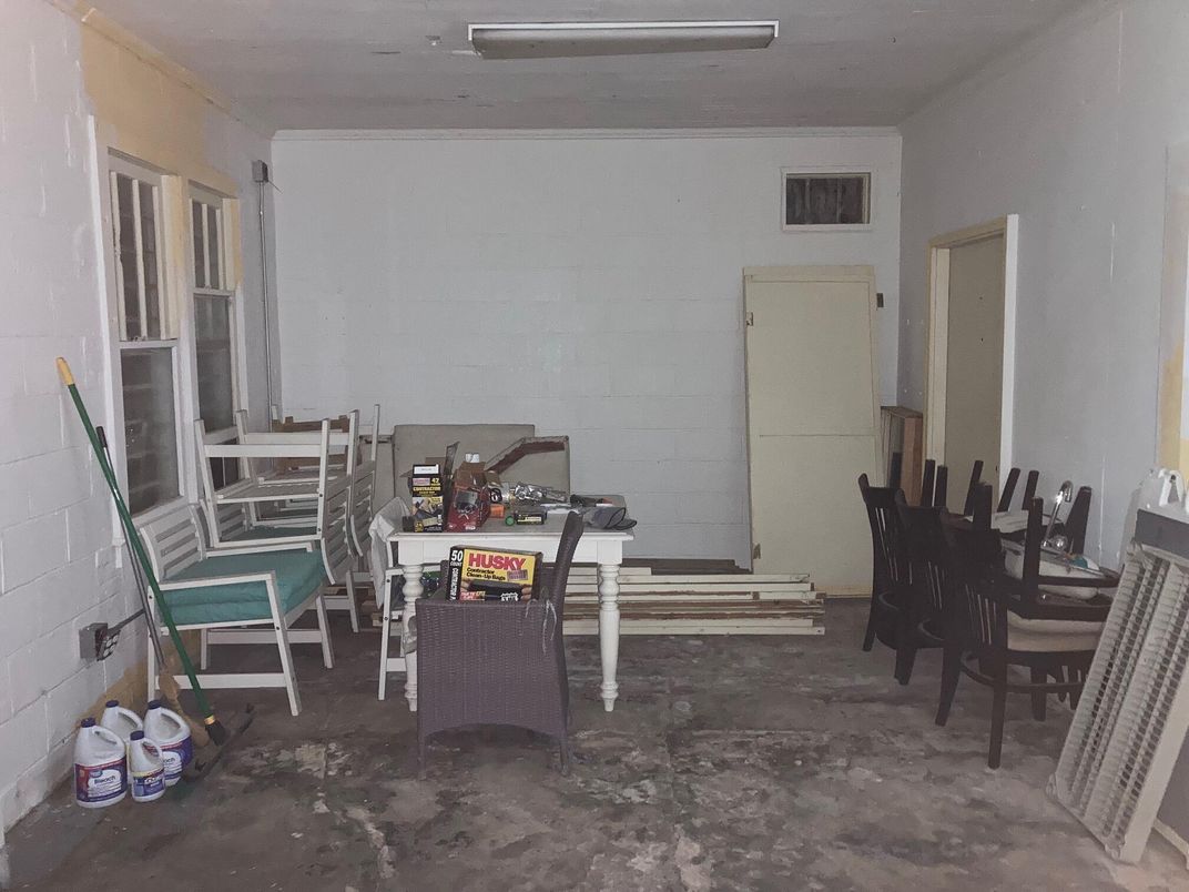 Dining room, Interior