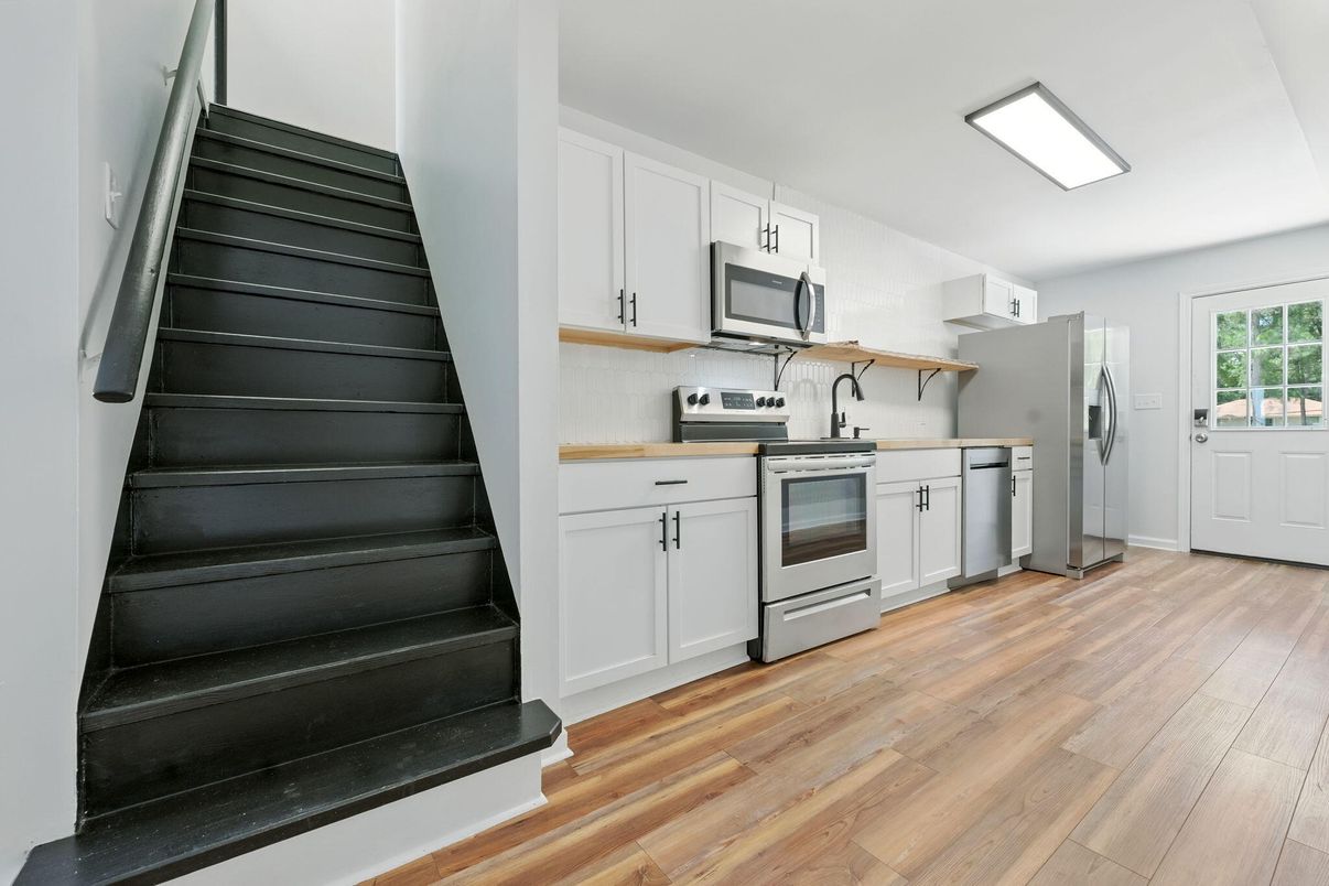 Interior, Kitchen, Stainless Steel Appliances, Wood Texture Flooring