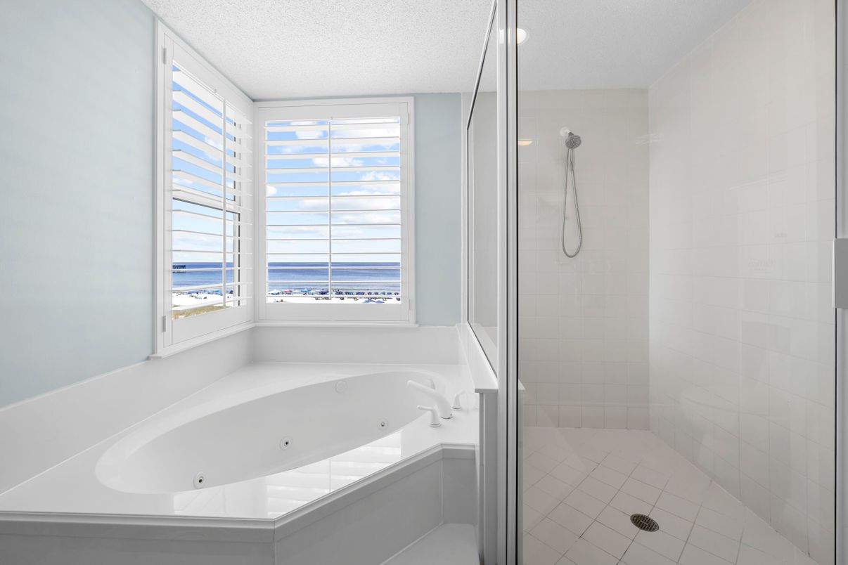 Bathroom, Glass Shower, Interior, Water