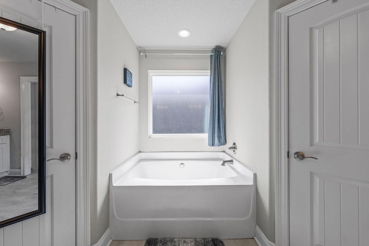 Bathroom, Free Standing Baths, Interior, Recessed Lighting
