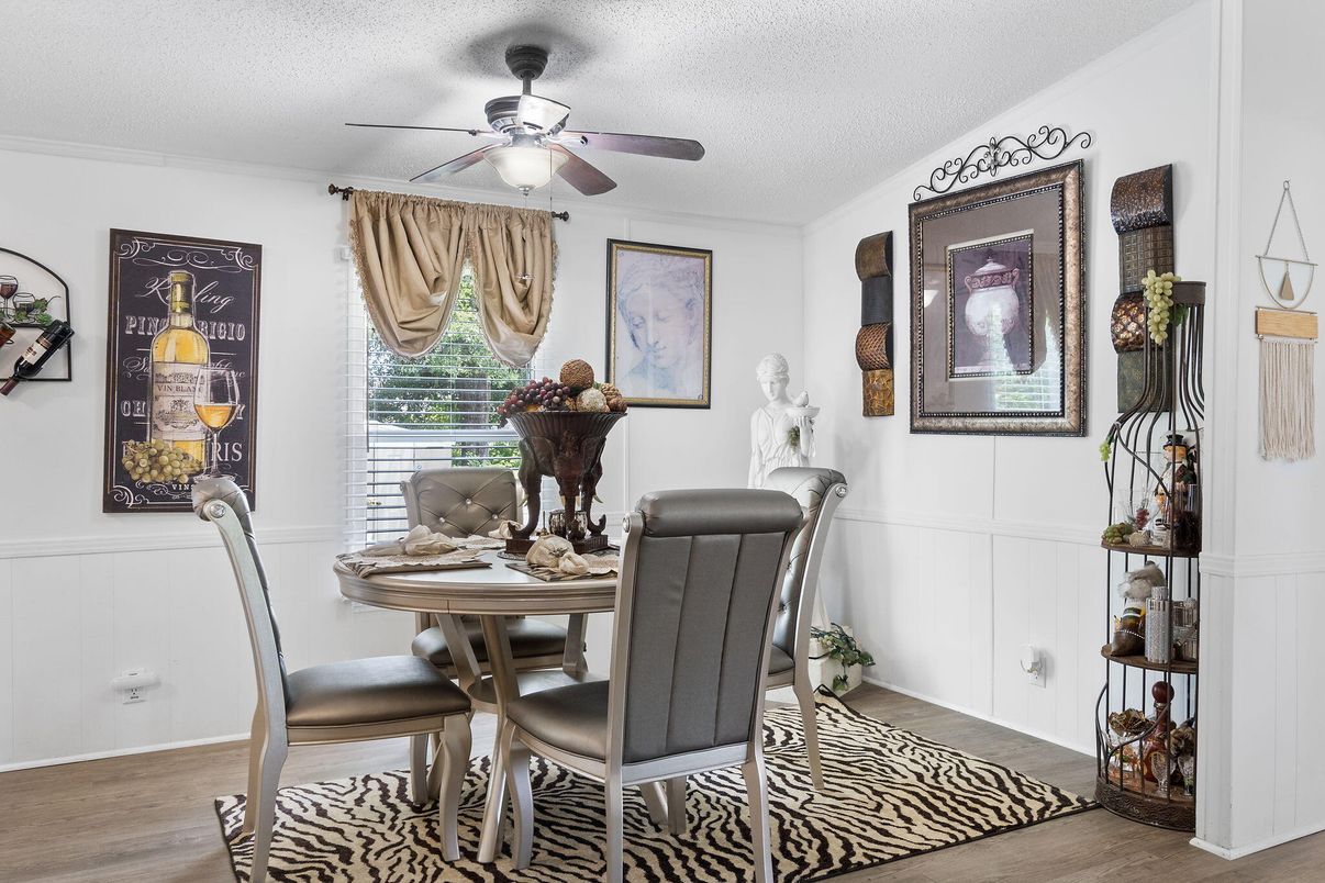 Dining room, Interior, Wood Texture Flooring