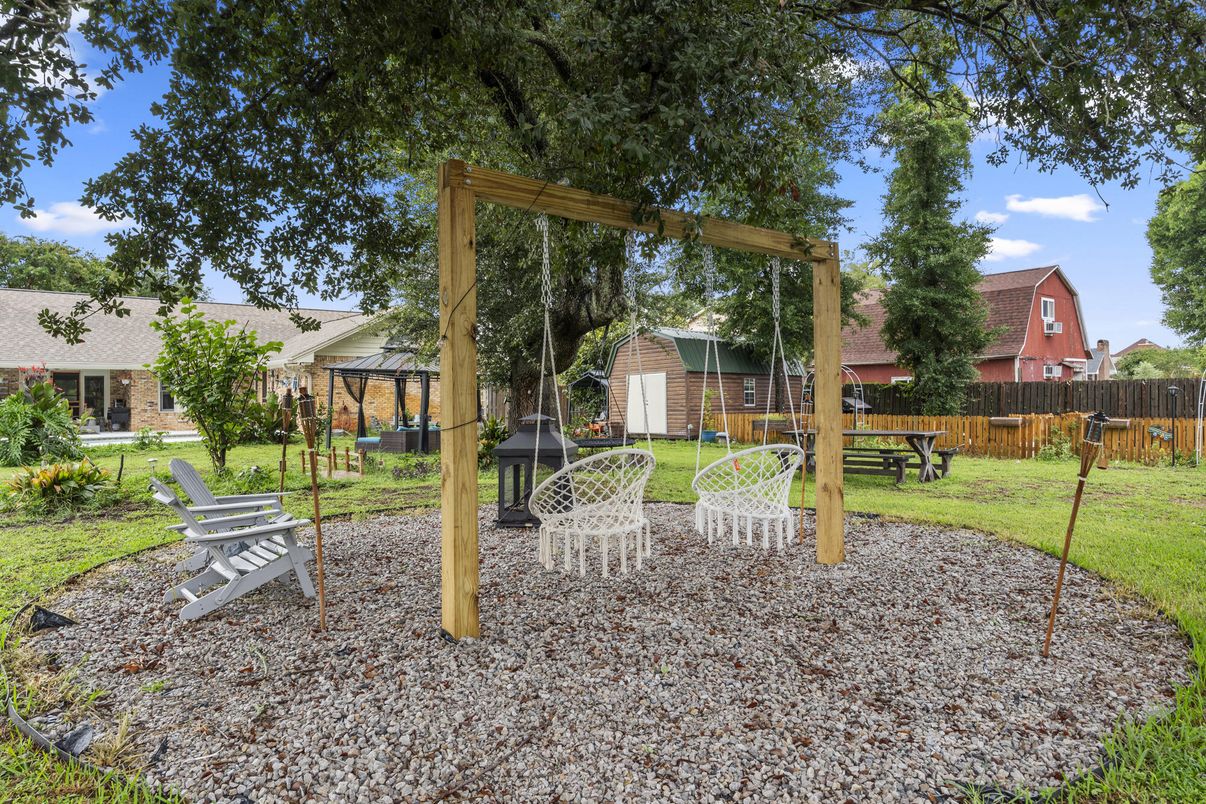 Backyard, Exterior, Playground
