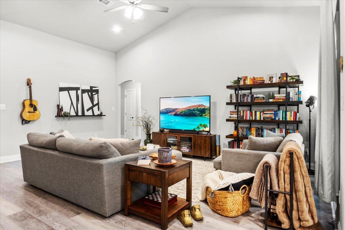 Interior, Living room, Recessed Lighting, Wood Texture Flooring