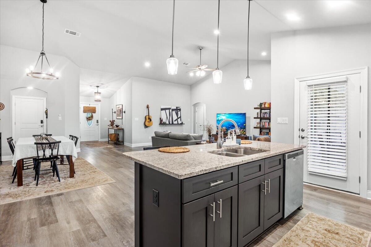 Dining room, Interior, Kitchen, Pendant Lights, Recessed Lighting, Wood Texture Flooring