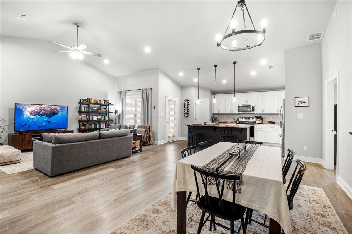 Dining room, Interior, Kitchen, Living room, Pendant Lights, Recessed Lighting, Wood Texture Flooring