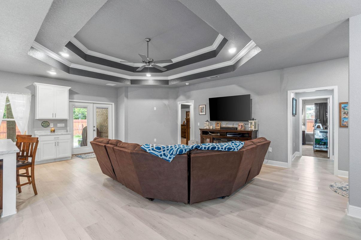 Interior, Living room, Recessed Lighting, Wood Texture Flooring