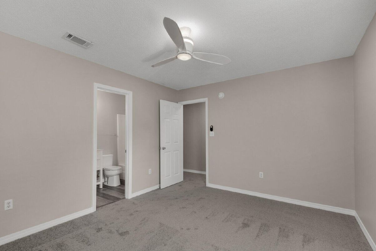 Bathroom, Empty room, Interior