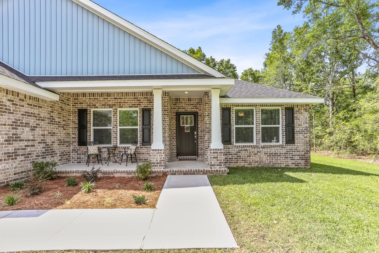 Exterior, Facade, Brick Facade, Brick Traditional