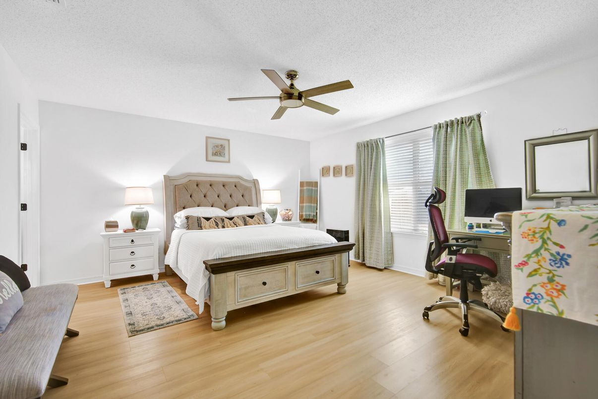 Bedroom, Home Office, Interior, Wood Texture Flooring