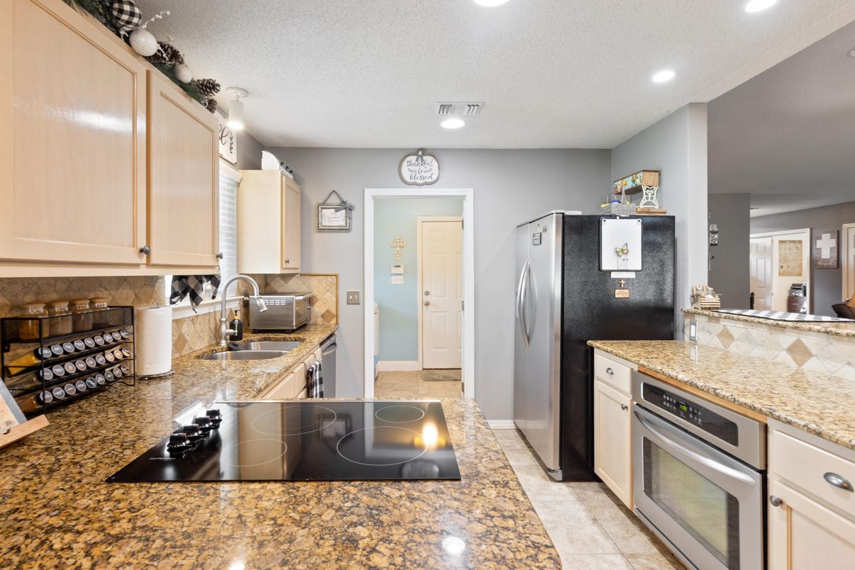 Interior, Kitchen, Recessed Lighting