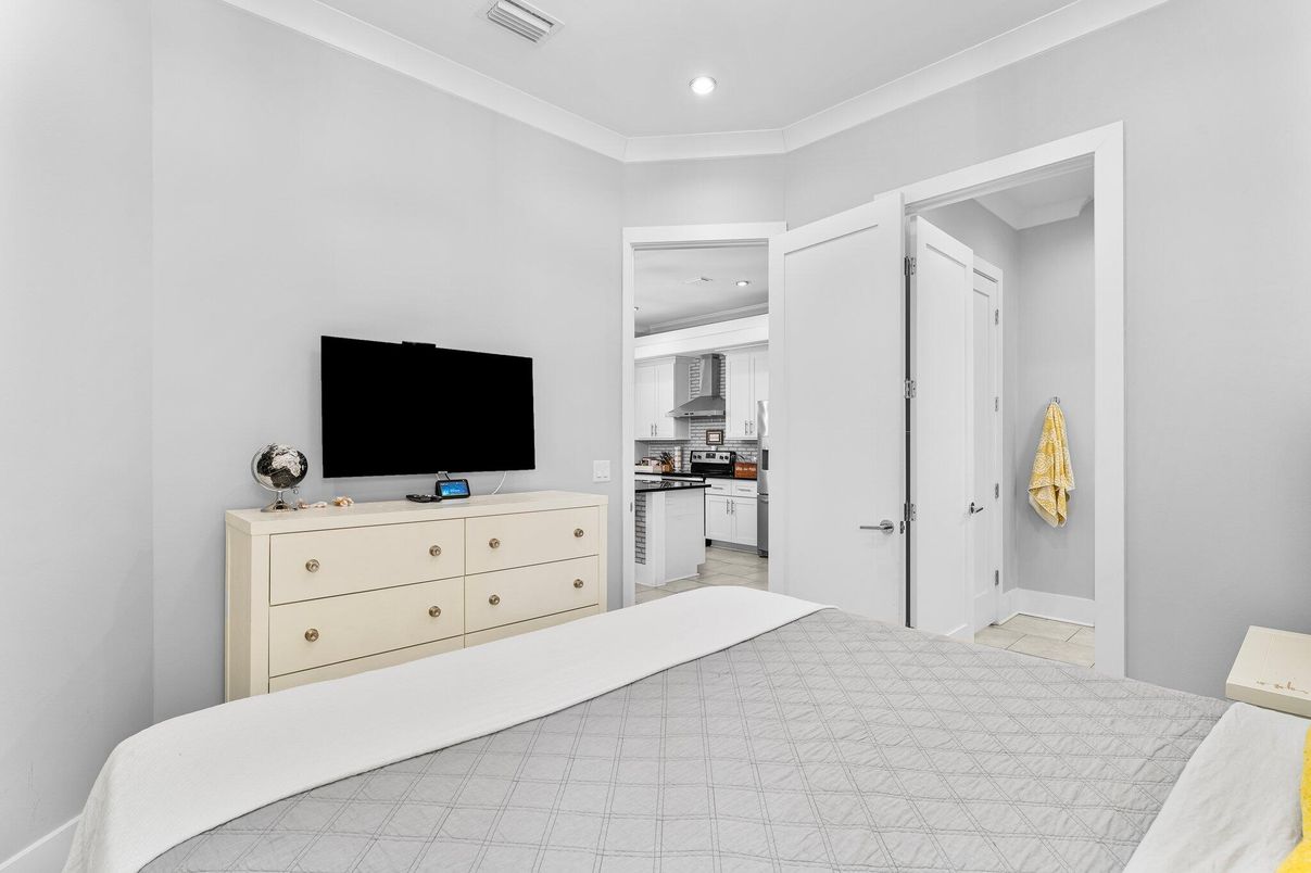 Bedroom, Interior, Kitchen, Recessed Lighting