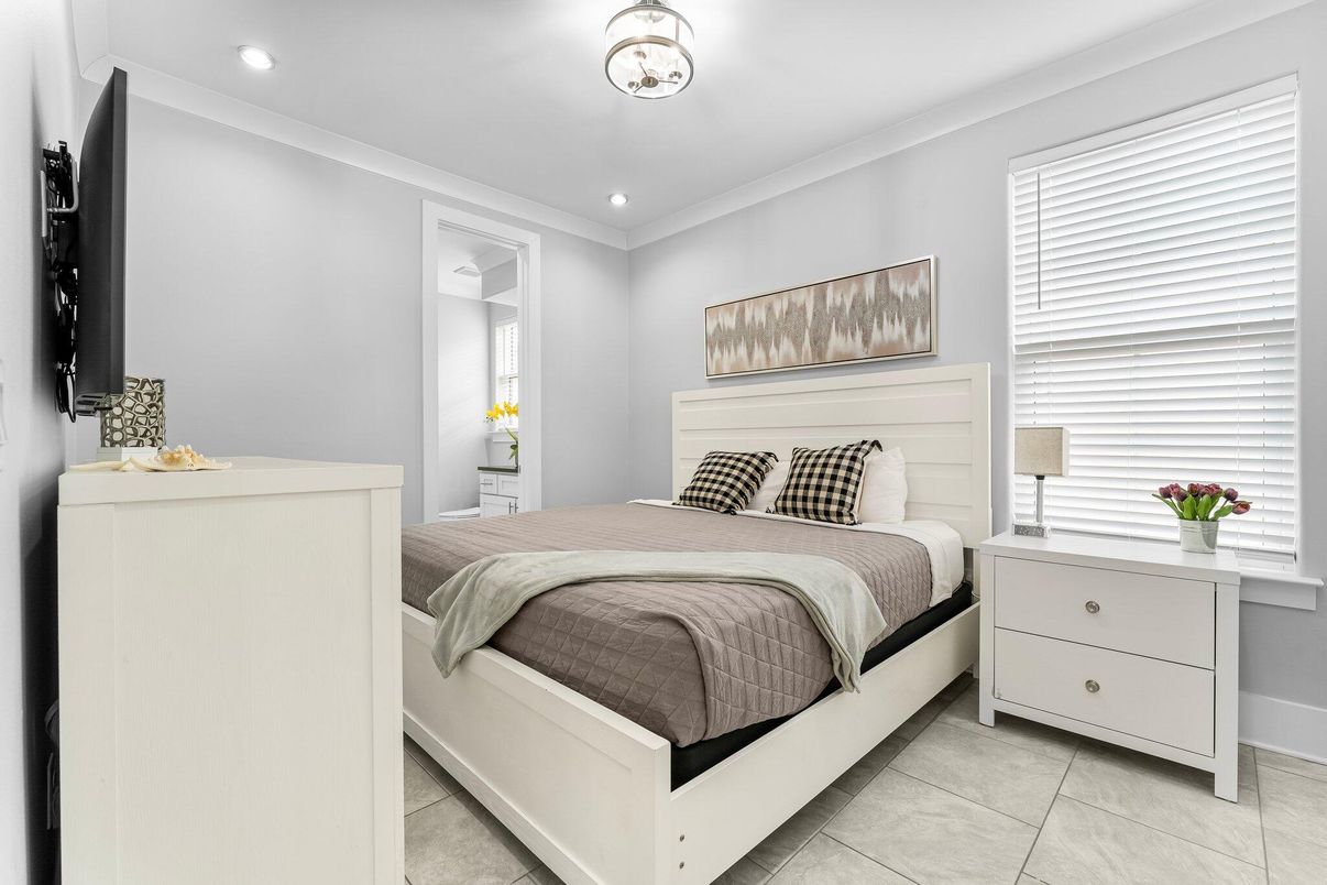 Bedroom, Interior, Recessed Lighting