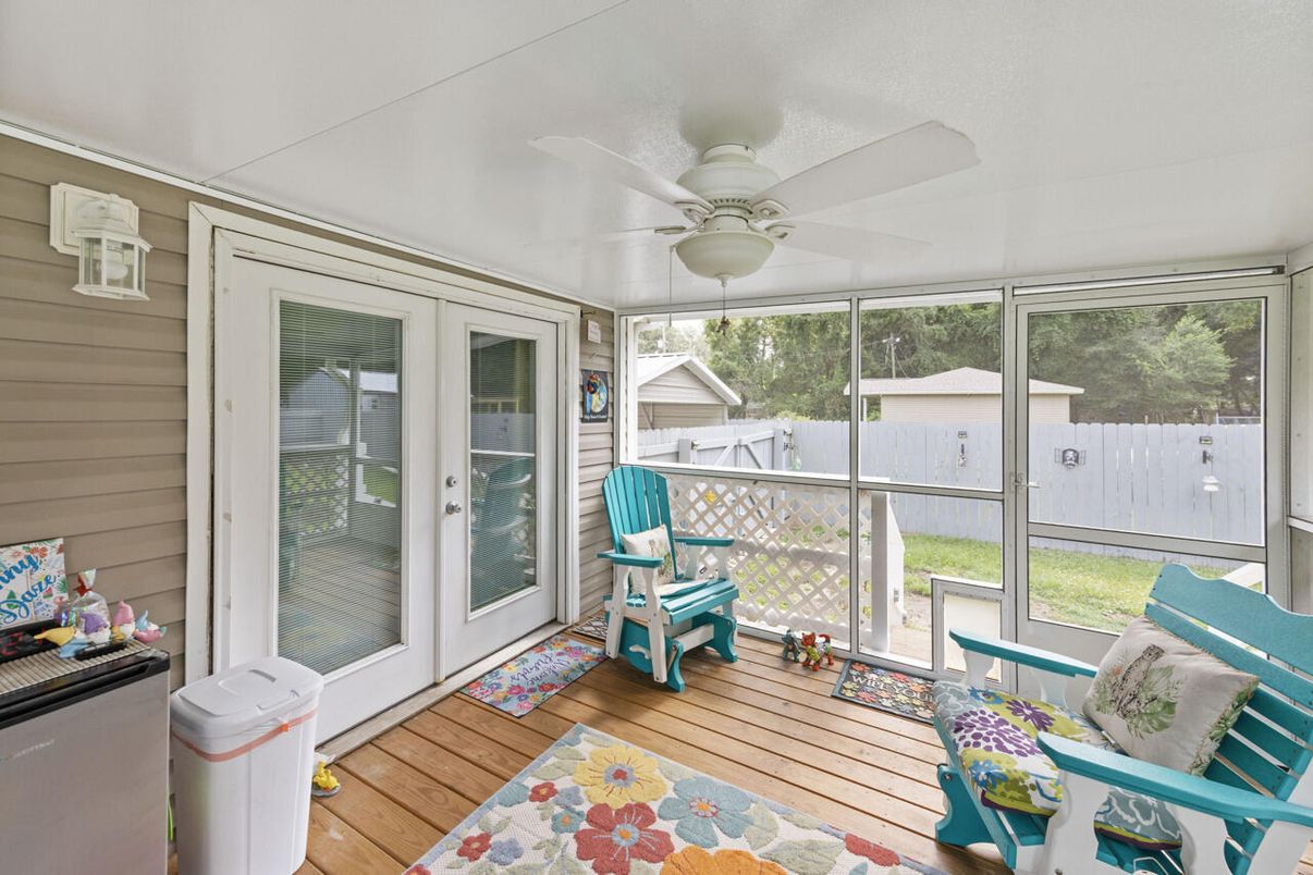 Interior, Sun Room, Wood Texture Flooring