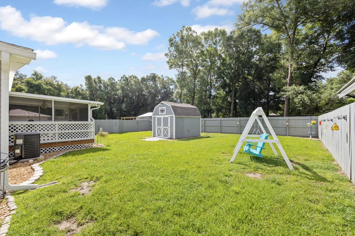 Backyard, Exterior, Playground