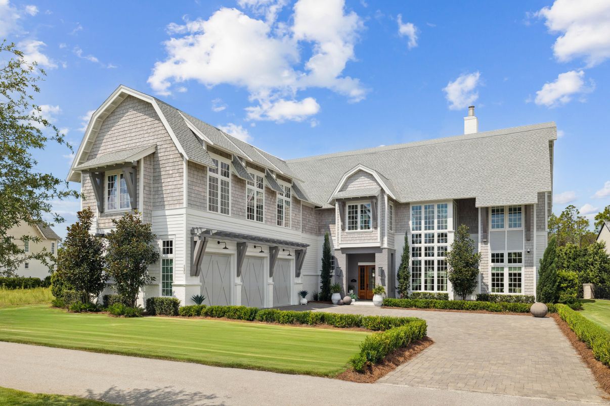 Attached, Exterior, Facade, French Provincial