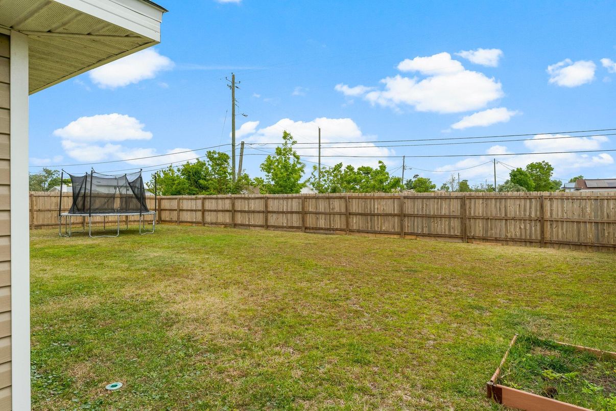Backyard, Exterior, Playground