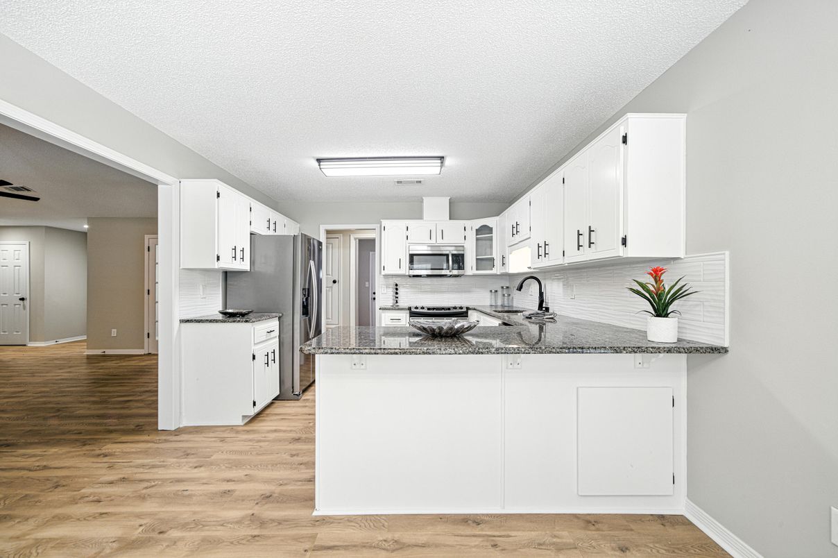 Interior, Kitchen, Stainless Steel Appliances, Wood Texture Flooring