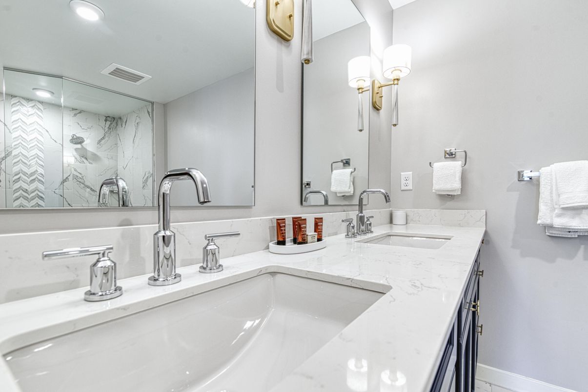 Bathroom, Dual Sink Vanities, Interior, Marble Walls, Recessed Lighting