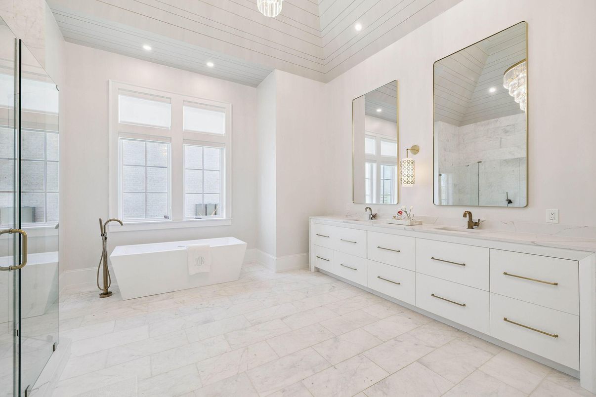 Bathroom, Dual Sink Vanities, Free Standing Baths, Interior, Marble, Recessed Lighting