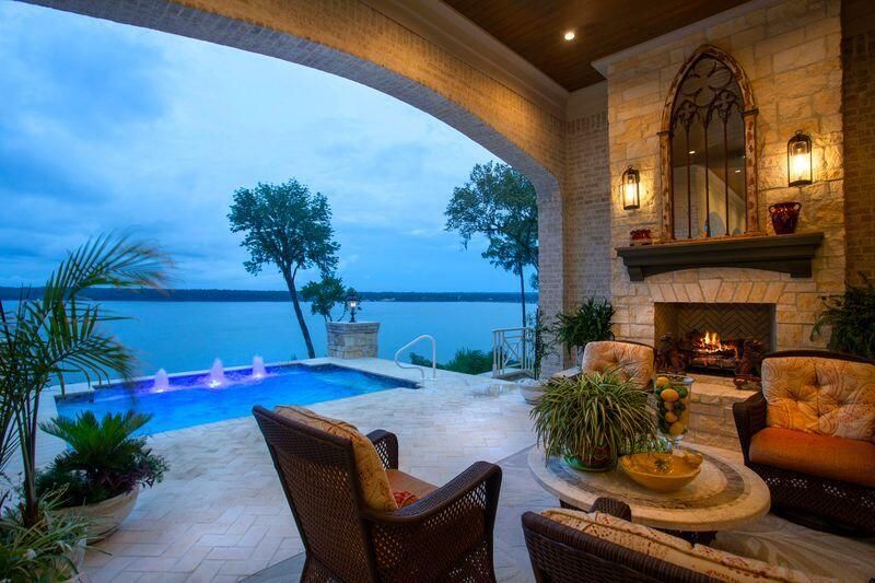 Exterior, Fireplace, Pool, Water