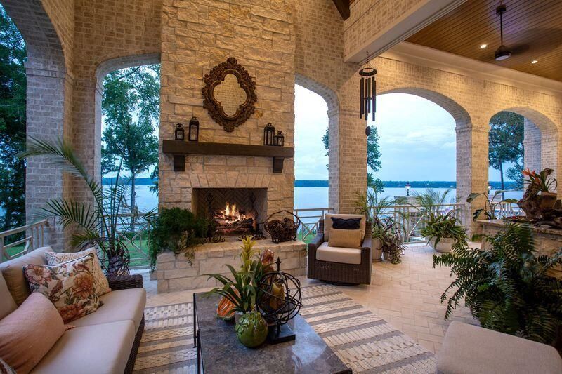 Exterior, Fireplace, Interior, Living room, Water