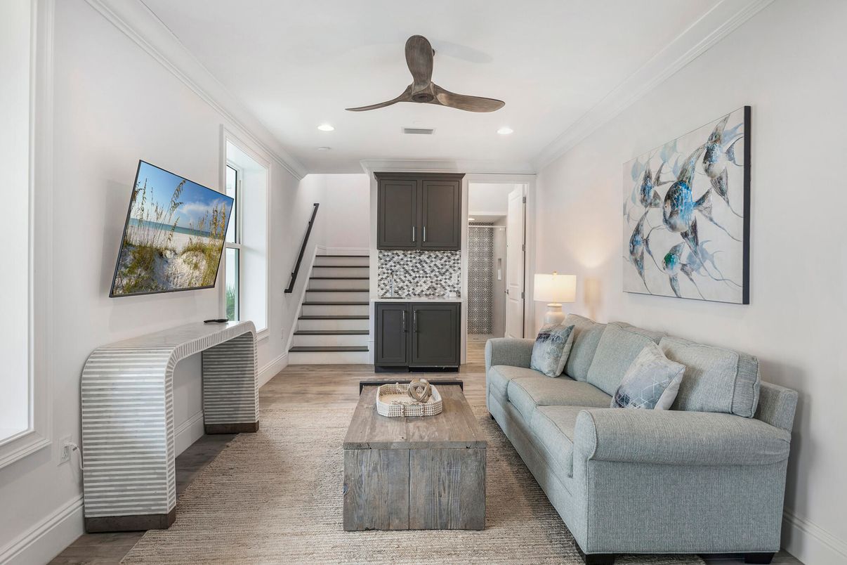 Interior, Living room, Recessed Lighting, Wood Texture Flooring