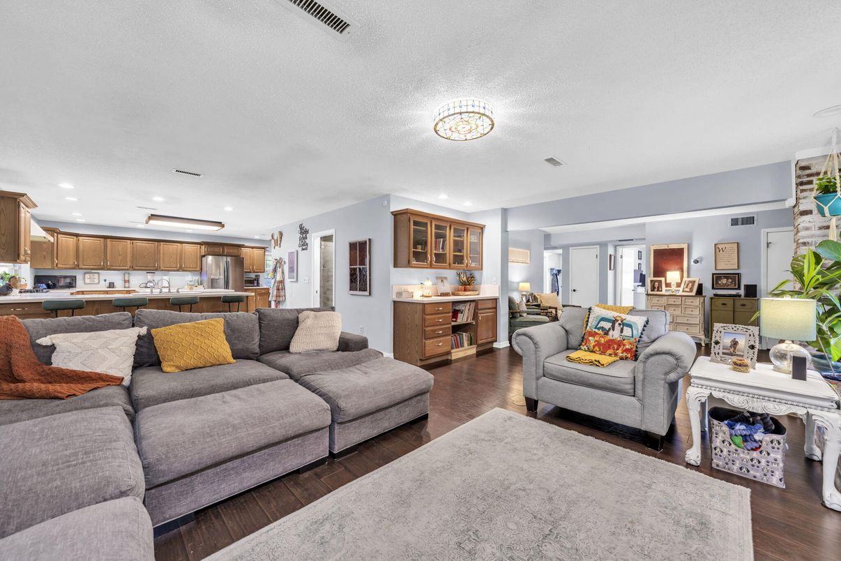 Interior, Kitchen, Living room, Recessed Lighting, Wood Texture Flooring