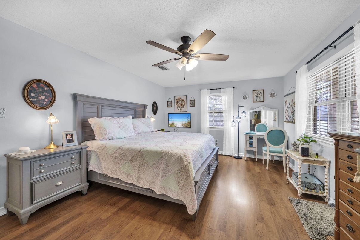 Bedroom, Interior, Wood Texture Flooring