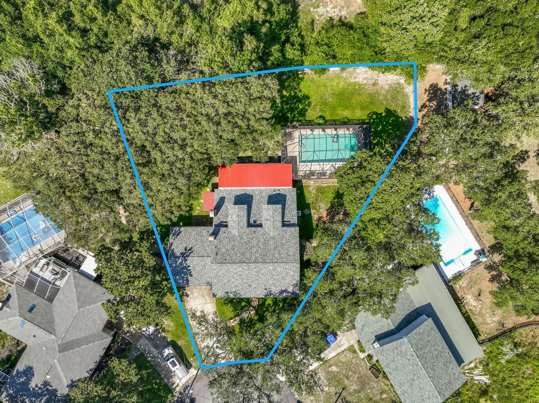 Exterior, Drone
