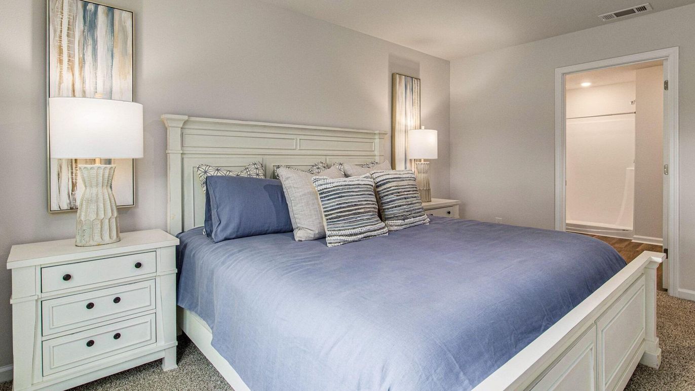 Bedroom, Interior, Recessed Lighting