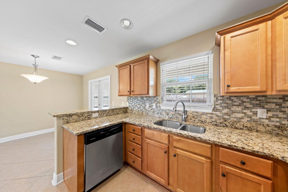 Interior, Kitchen, Pendant Lights, Recessed Lighting