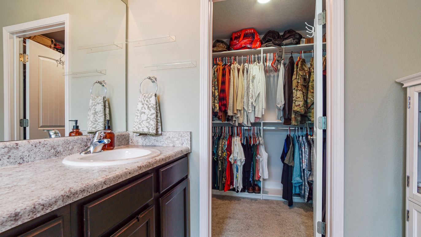 Interior, Walk-in Closets