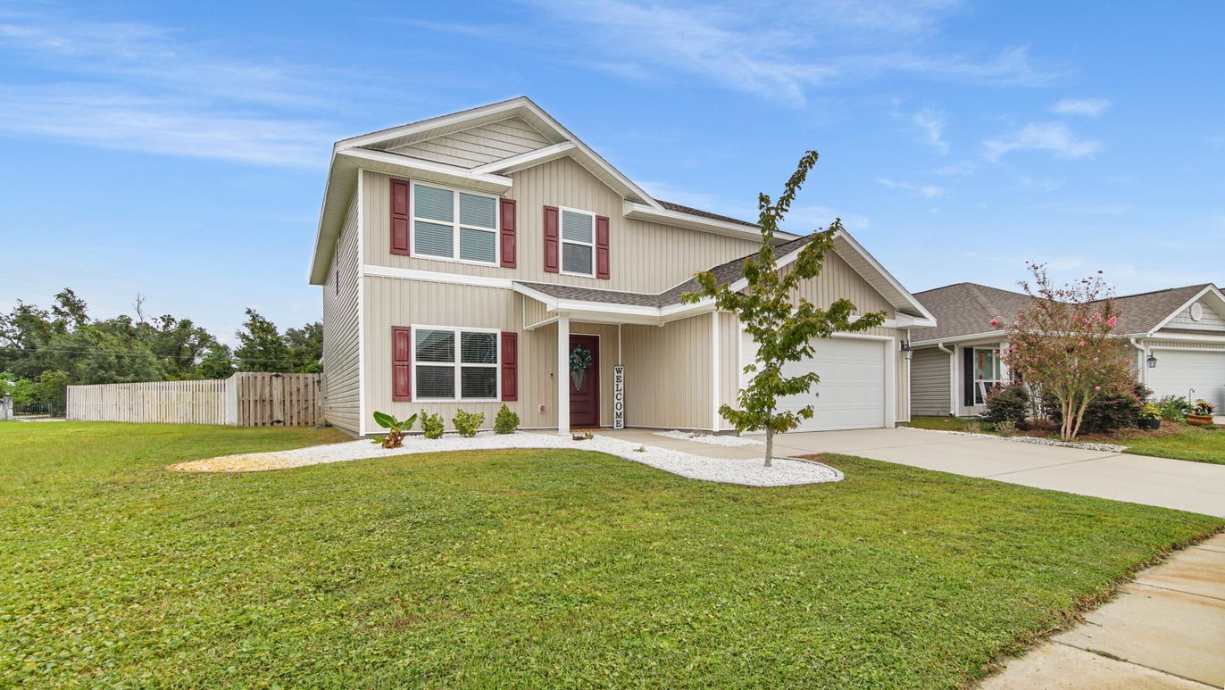 Attached, Backyard, Exterior, Facade, Farmhouse