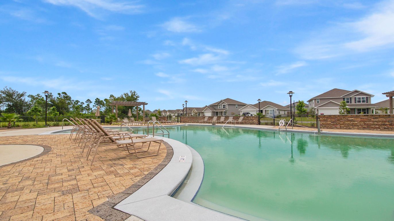 Exterior, Pool