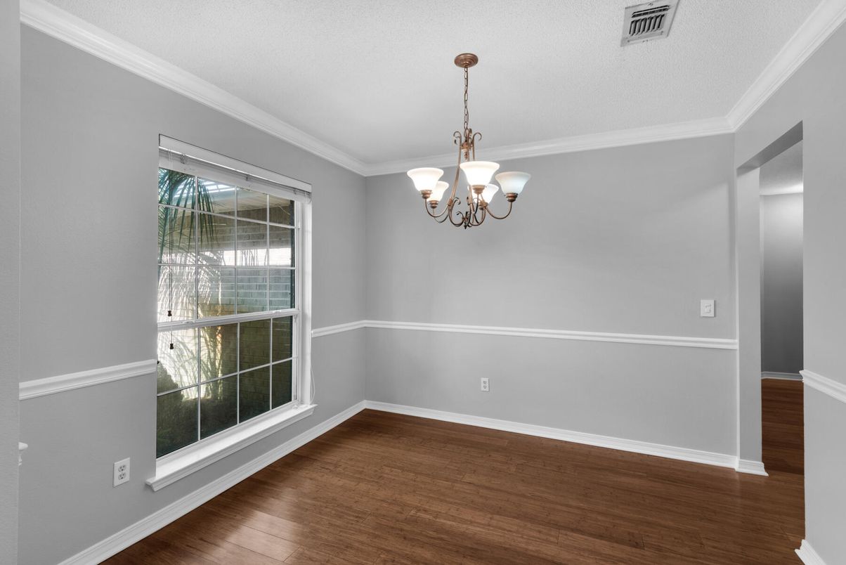Chandelier, Empty room, Interior, Wood Texture Flooring