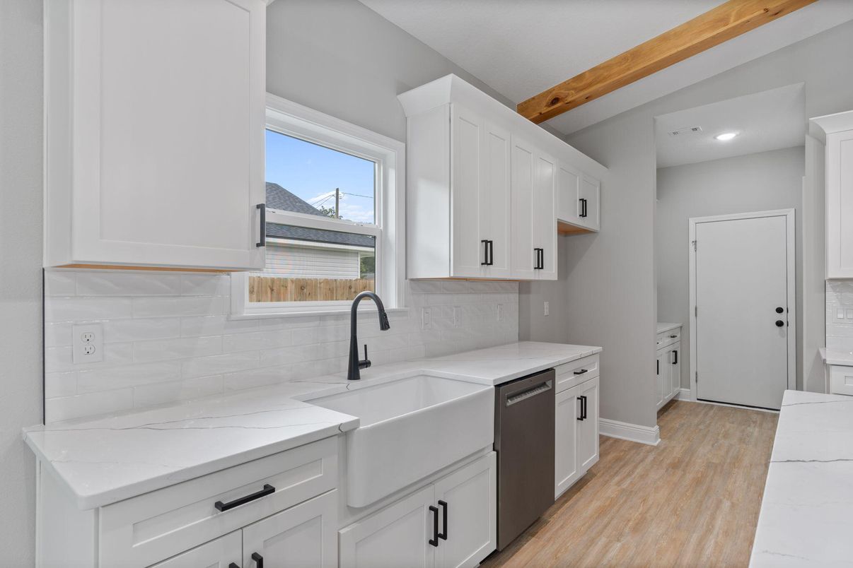 Interior, Kitchen, Recessed Lighting, Wooden Beams, Wood Texture Flooring