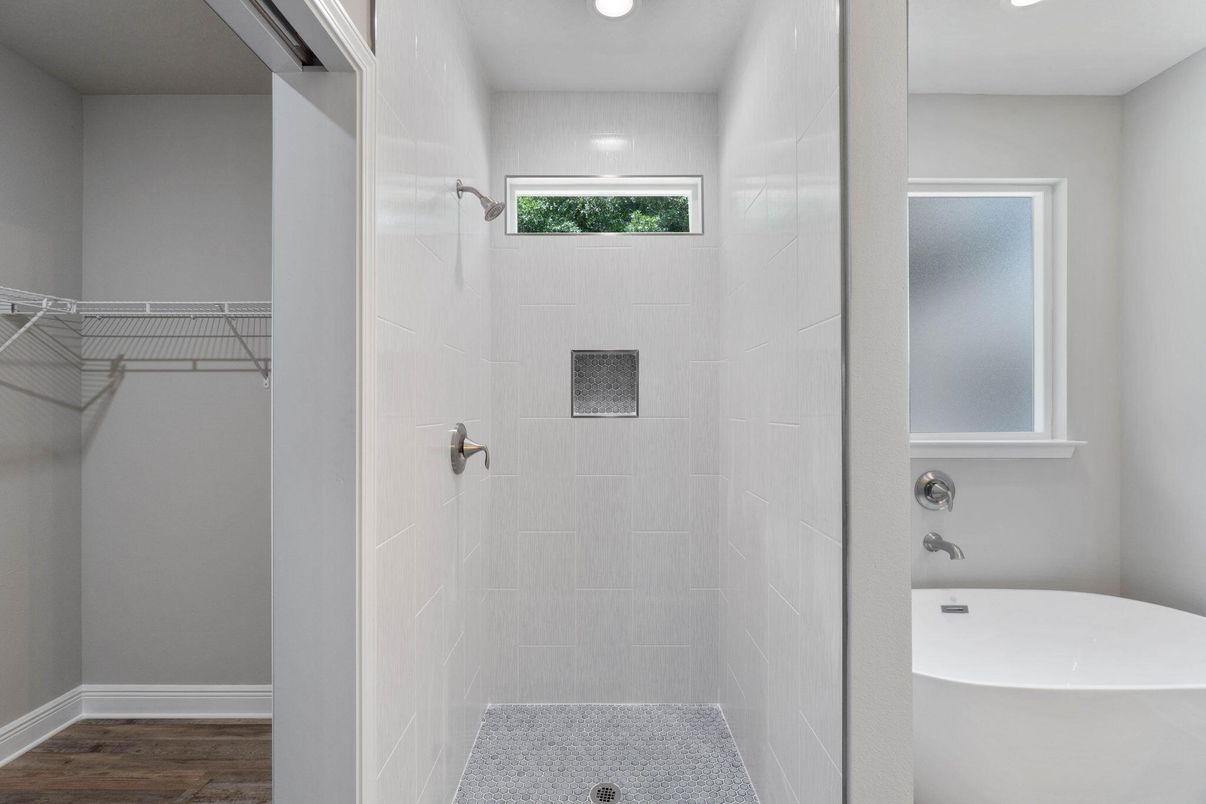 Bathroom, Interior, Recessed Lighting, Wood Texture Flooring