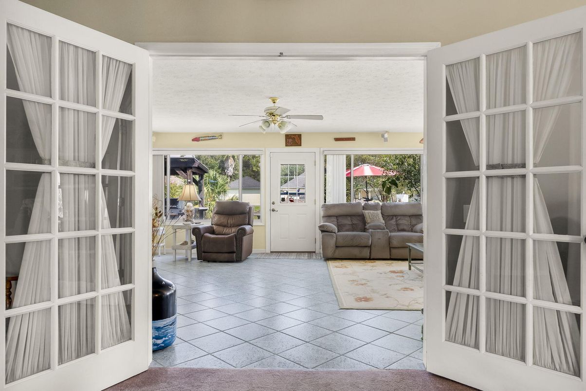 Interior, Living room