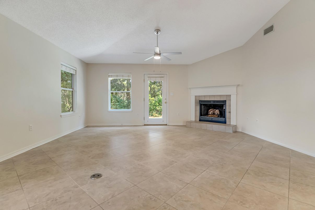 Empty room, Fireplace, Interior