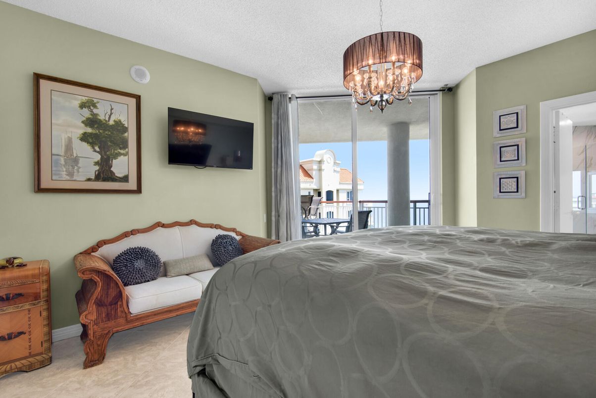 Bedroom, Chandelier, Interior