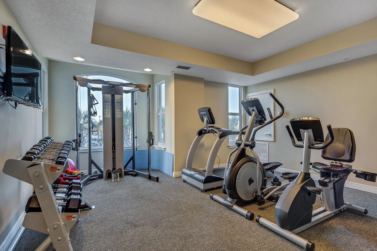 Fitness Equipment, Interior, Recessed Lighting