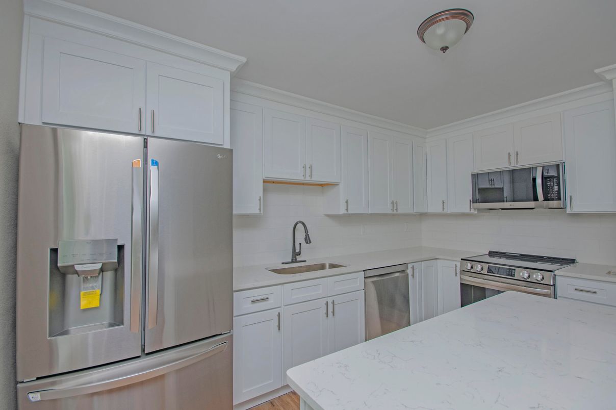 Interior, Kitchen, Stainless Steel Appliances, Wood Texture Flooring