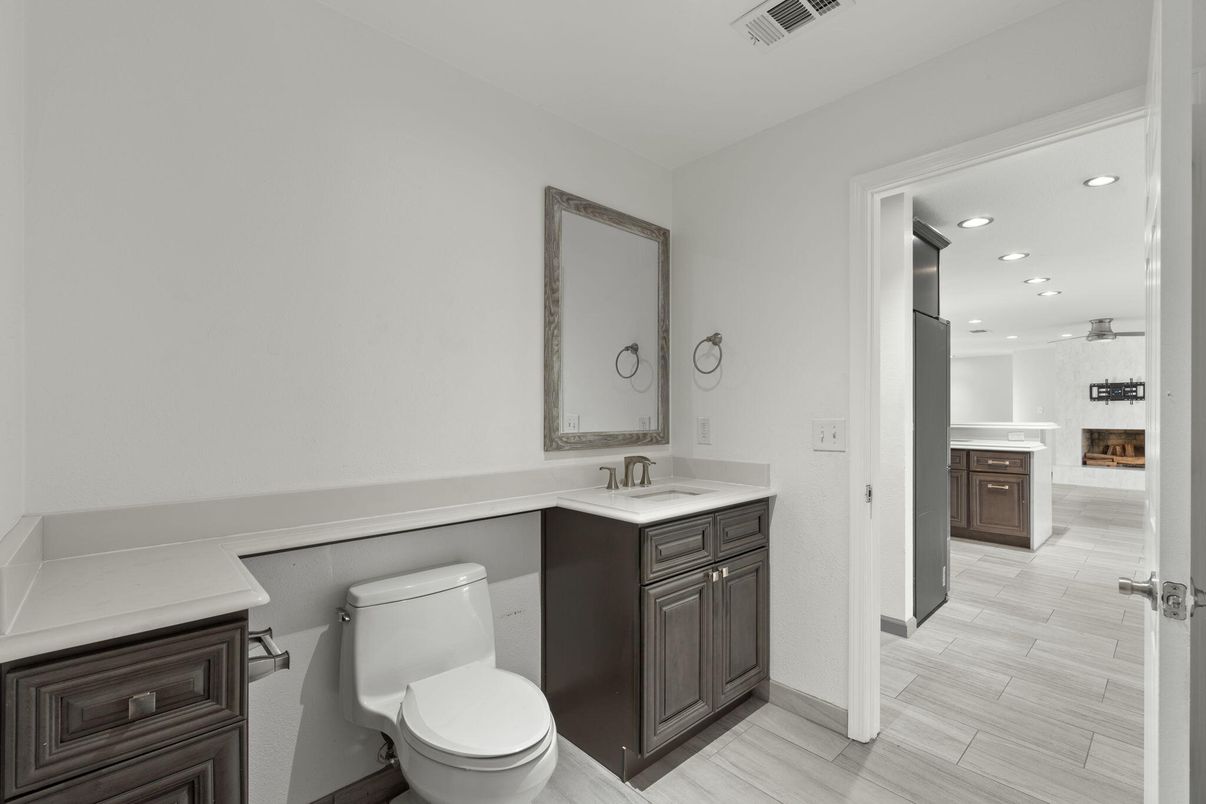 Bathroom, Interior, Recessed Lighting, Wood Texture Flooring