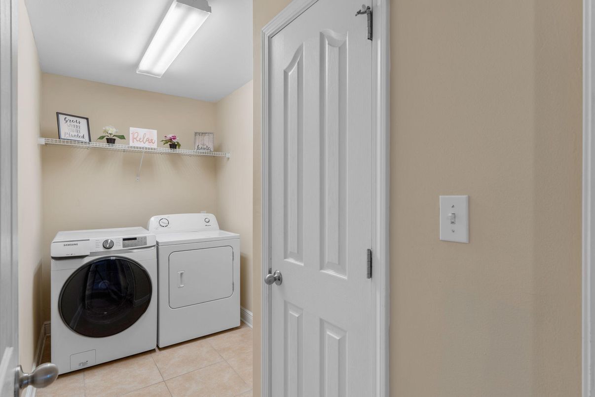 Interior, Utility Closets, Washer