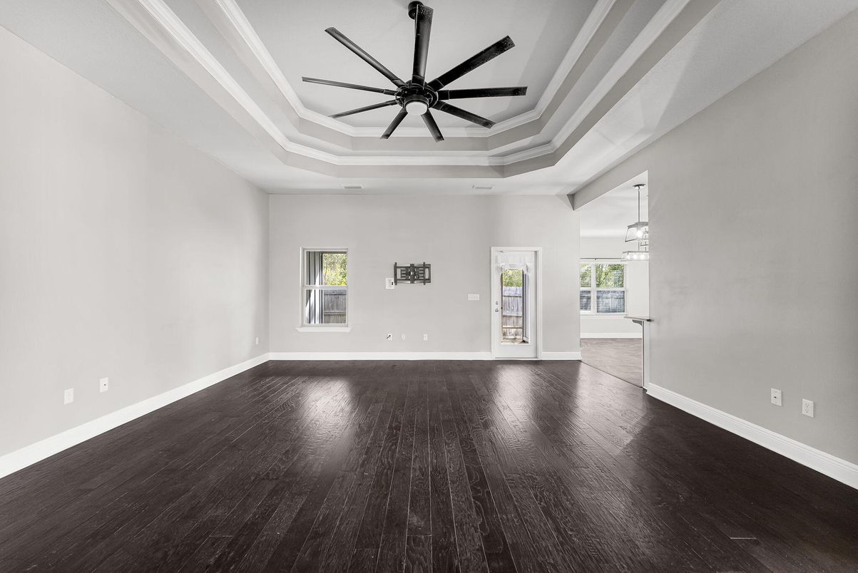 Empty room, Interior, Pendant Lights, Wood Texture Flooring