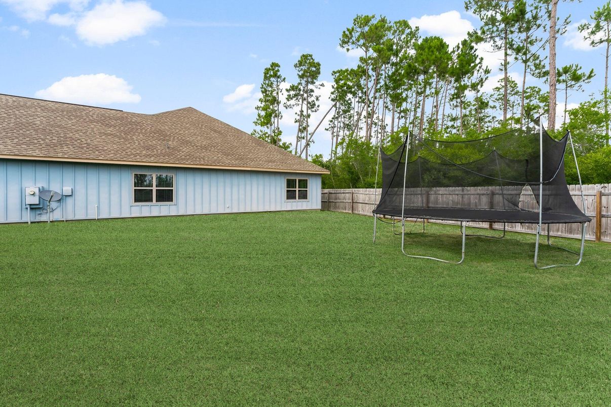 Backyard, Exterior, Playground