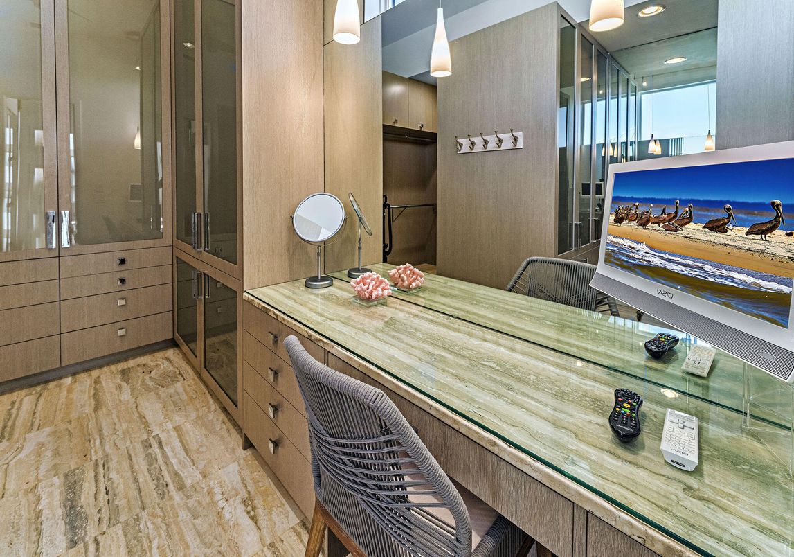 Interior, Pendant Lights, Recessed Lighting