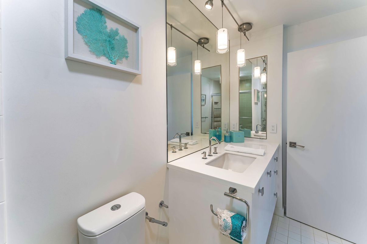 Bathroom, Interior, Pendant Lights