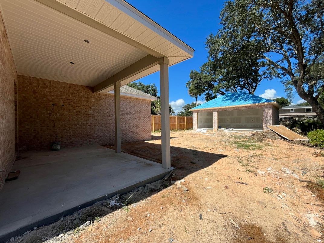 Backyard, Exterior